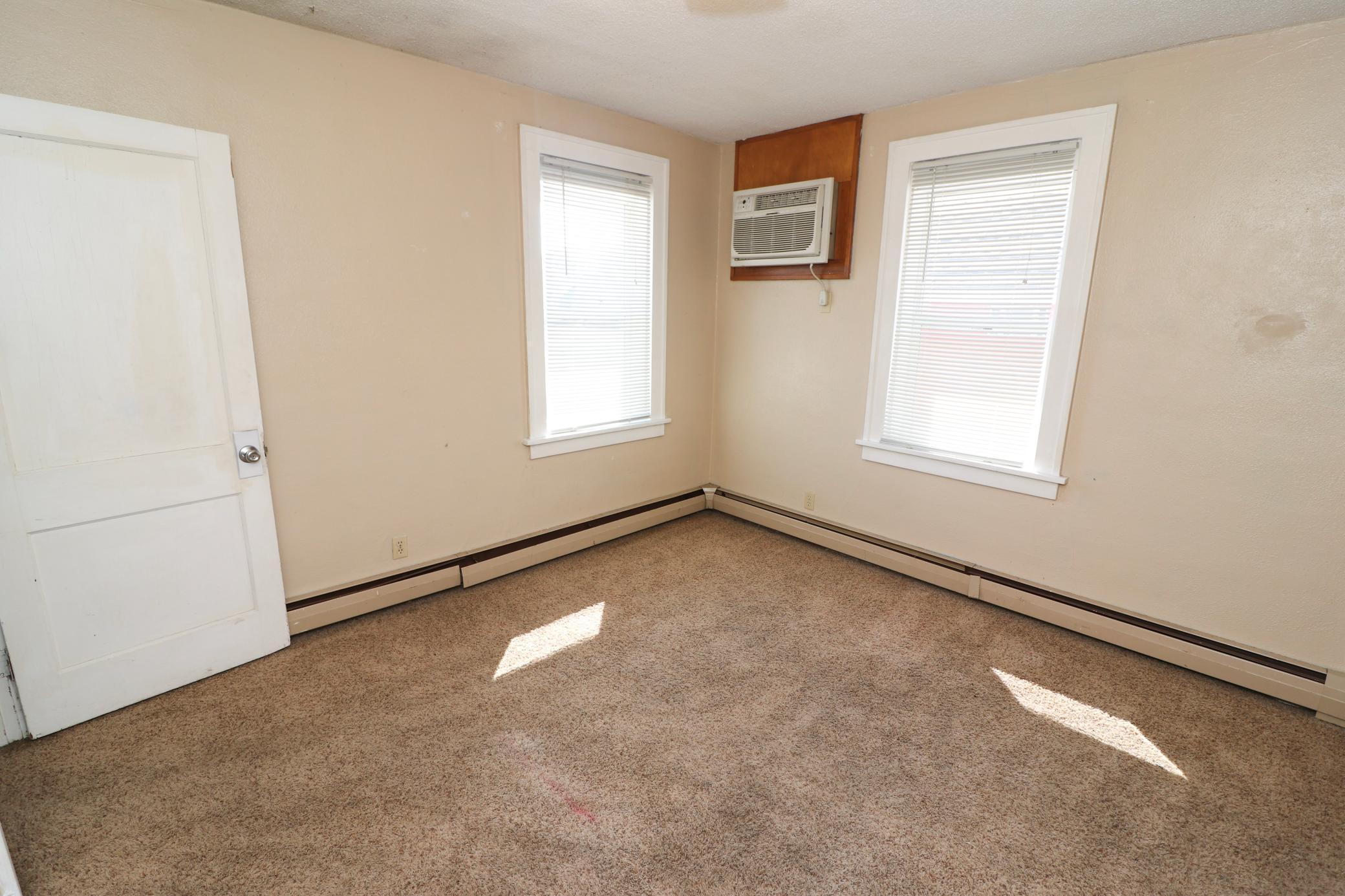 609 3rd Street North Fargo, ND 58102 - Photo 38 of 40