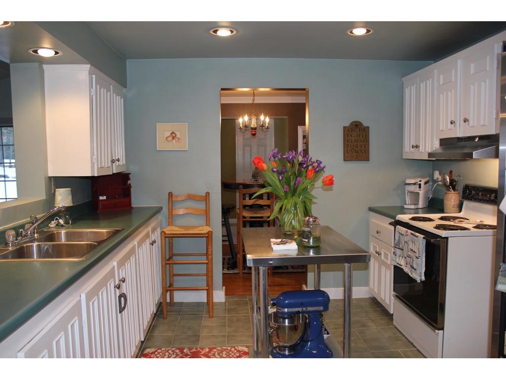 49 Reservoir Road Springfield, VT 05156 - Photo 12 of 28