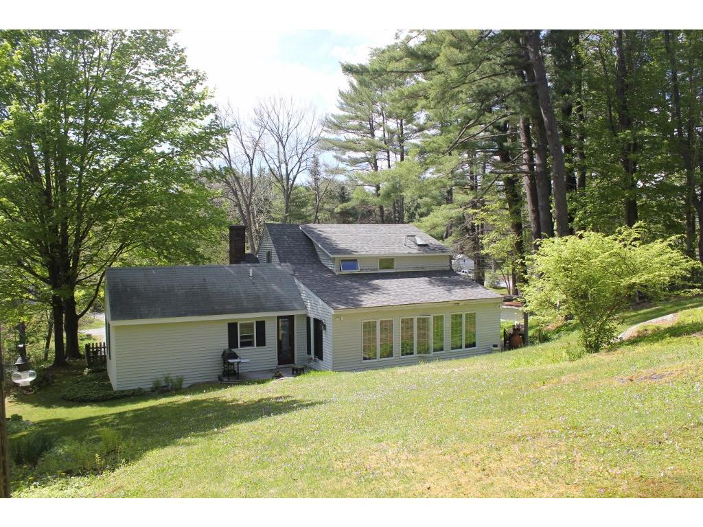 49 Reservoir Road Springfield, VT 05156 - Photo 4 of 28