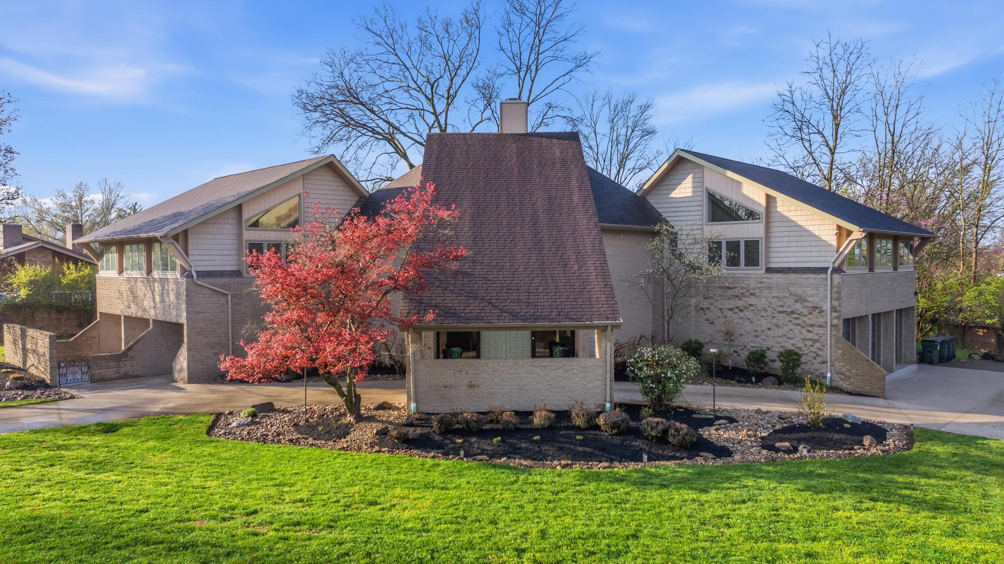 60 Winston Hill Road Fort Thomas, KY 41075 - Photo 1 of 50