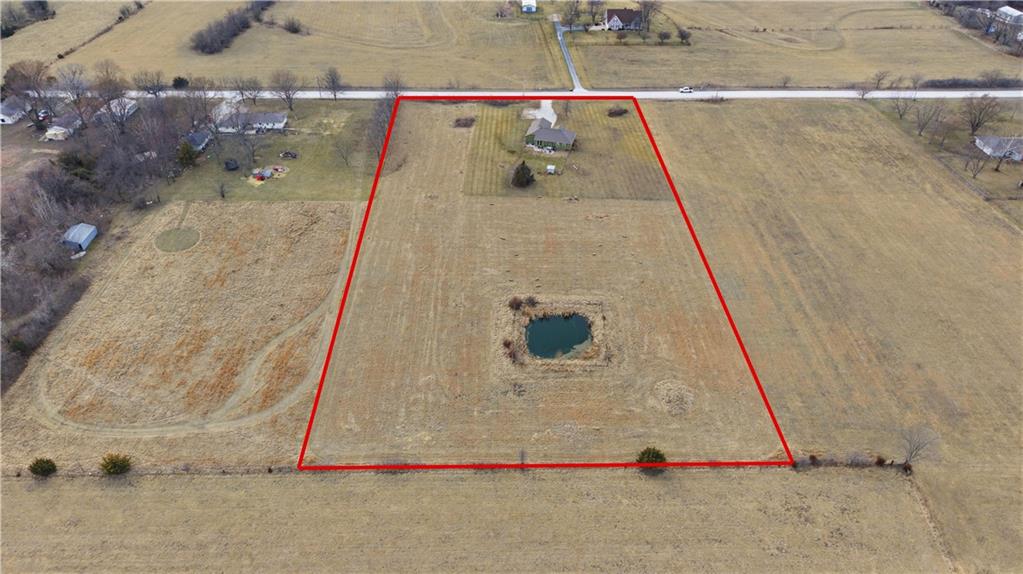 27805 Walker Road Harrisonville, MO 64701 - Photo 9 of 36