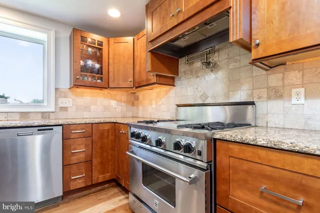 $1,500,000 | 105 Barry Road, Chalfont, PA 18914