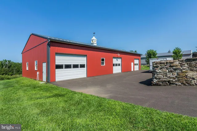 $1,500,000 | 105 Barry Road, Chalfont, PA 18914