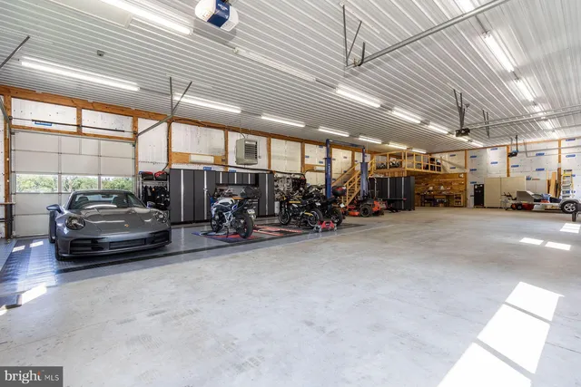 $1,500,000 | 105 Barry Road, Chalfont, PA 18914