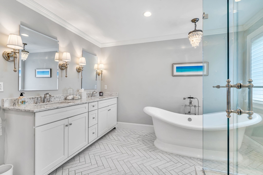 5 R North Street Hopkinton, MA 01748 - Photo 33 of 41 Gallery Image 33