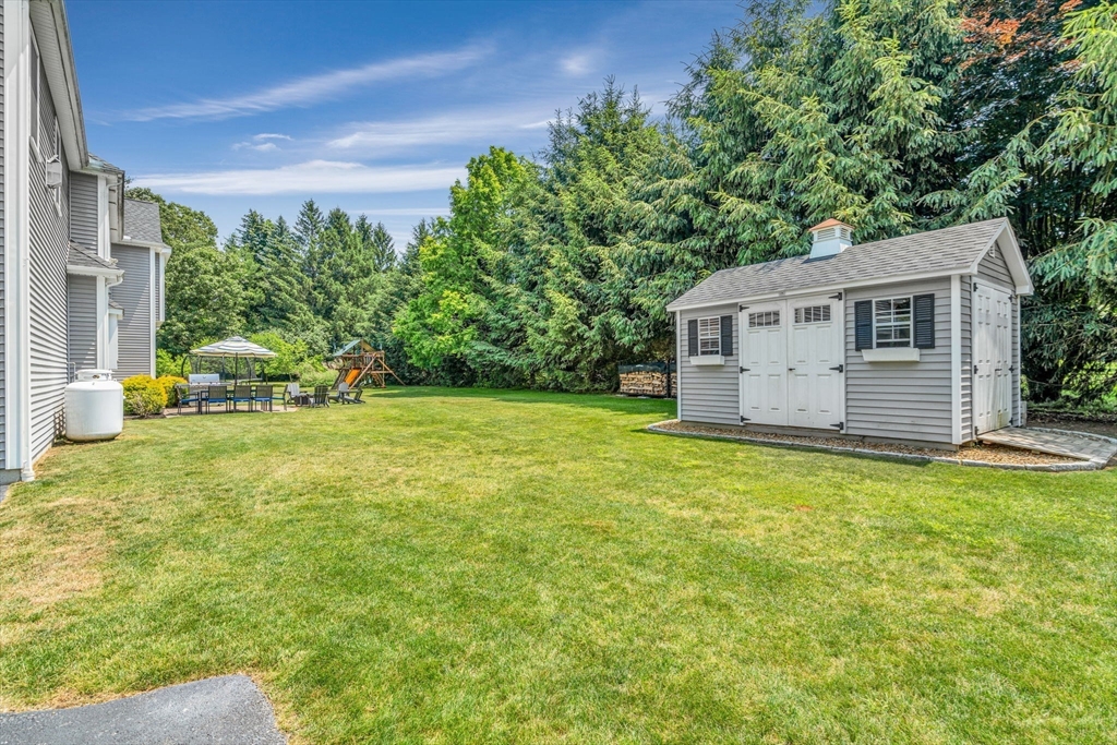 5 R North Street Hopkinton, MA 01748 - Photo 8 of 41 Gallery Image 8