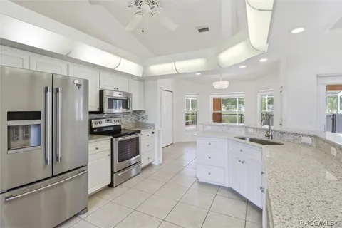 $419,900 | 234 East Eureka Court, Hernando, FL 34442