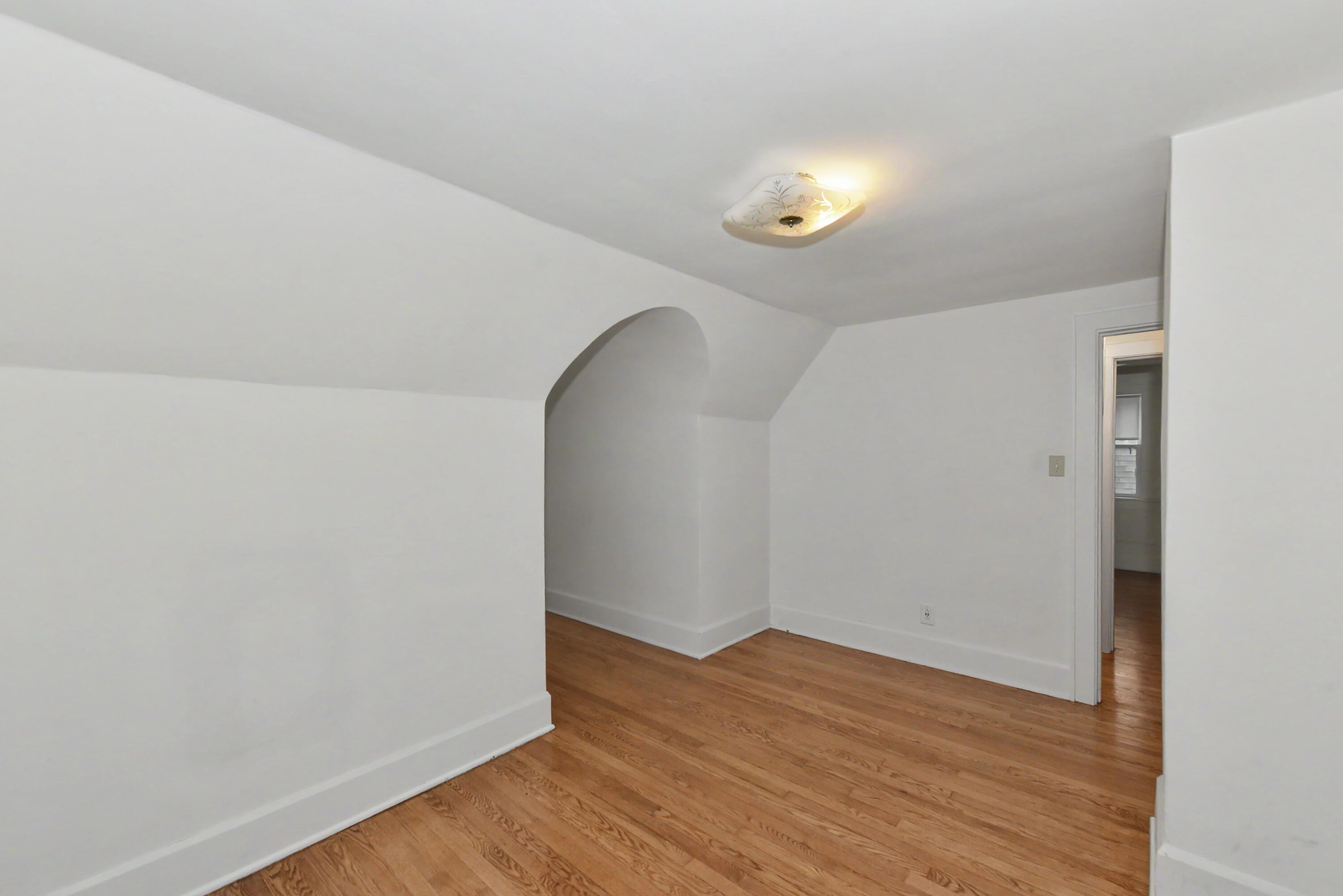 614 Wolff Street Racine, WI 53402 - Photo 24 of 34 WIS_5237