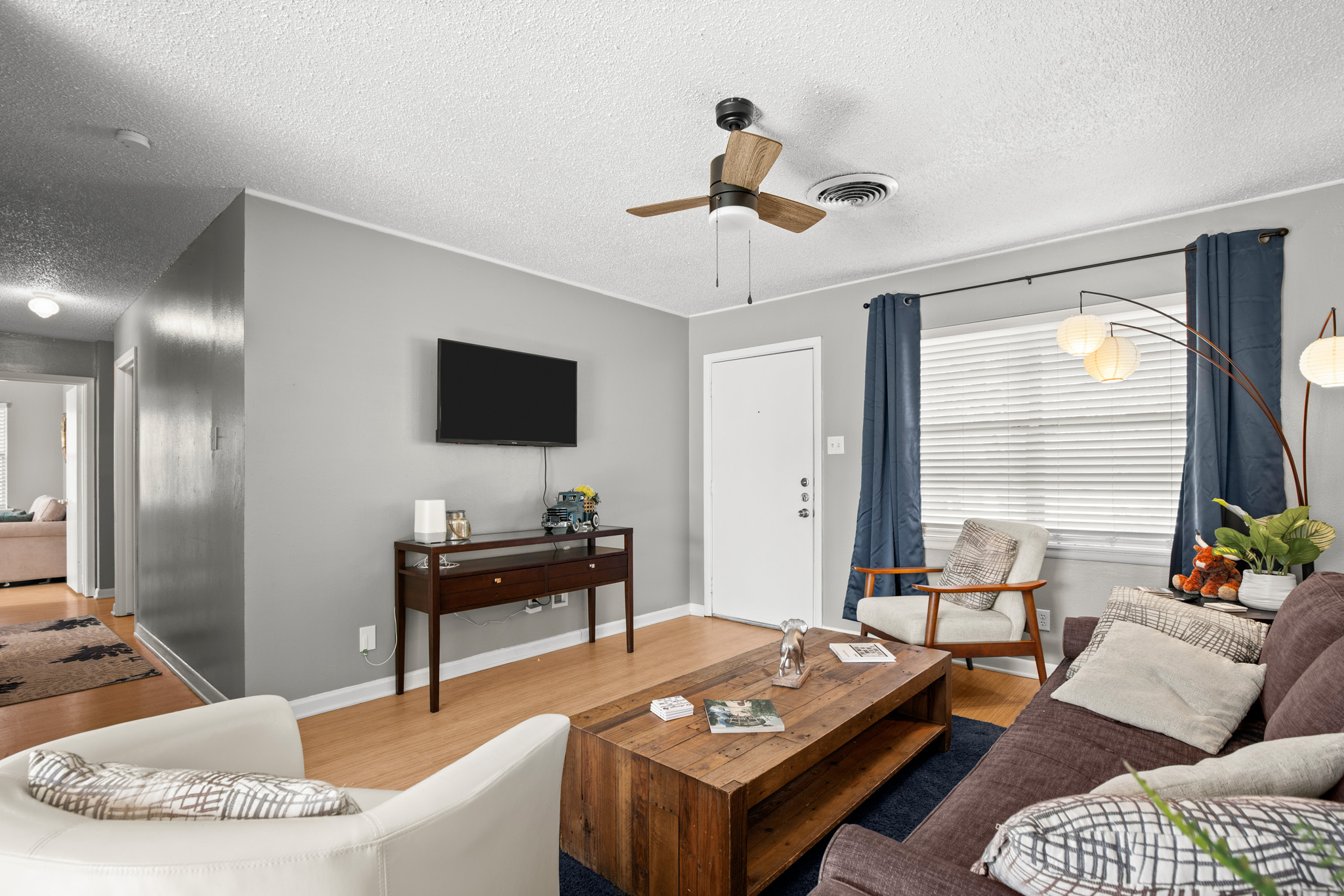 6907 Miranda Drive Austin, TX 78752 - Photo 7 of 19