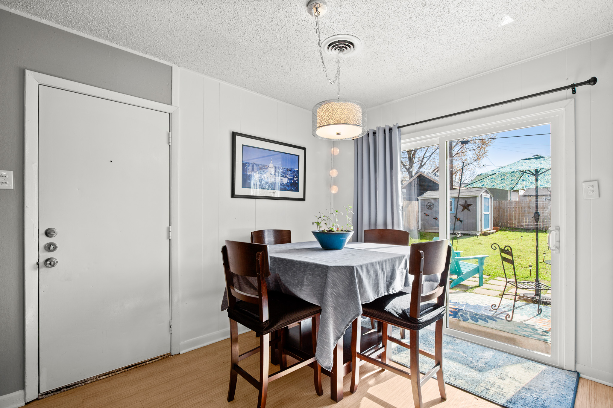 6907 Miranda Drive Austin, TX 78752 - Photo 9 of 19