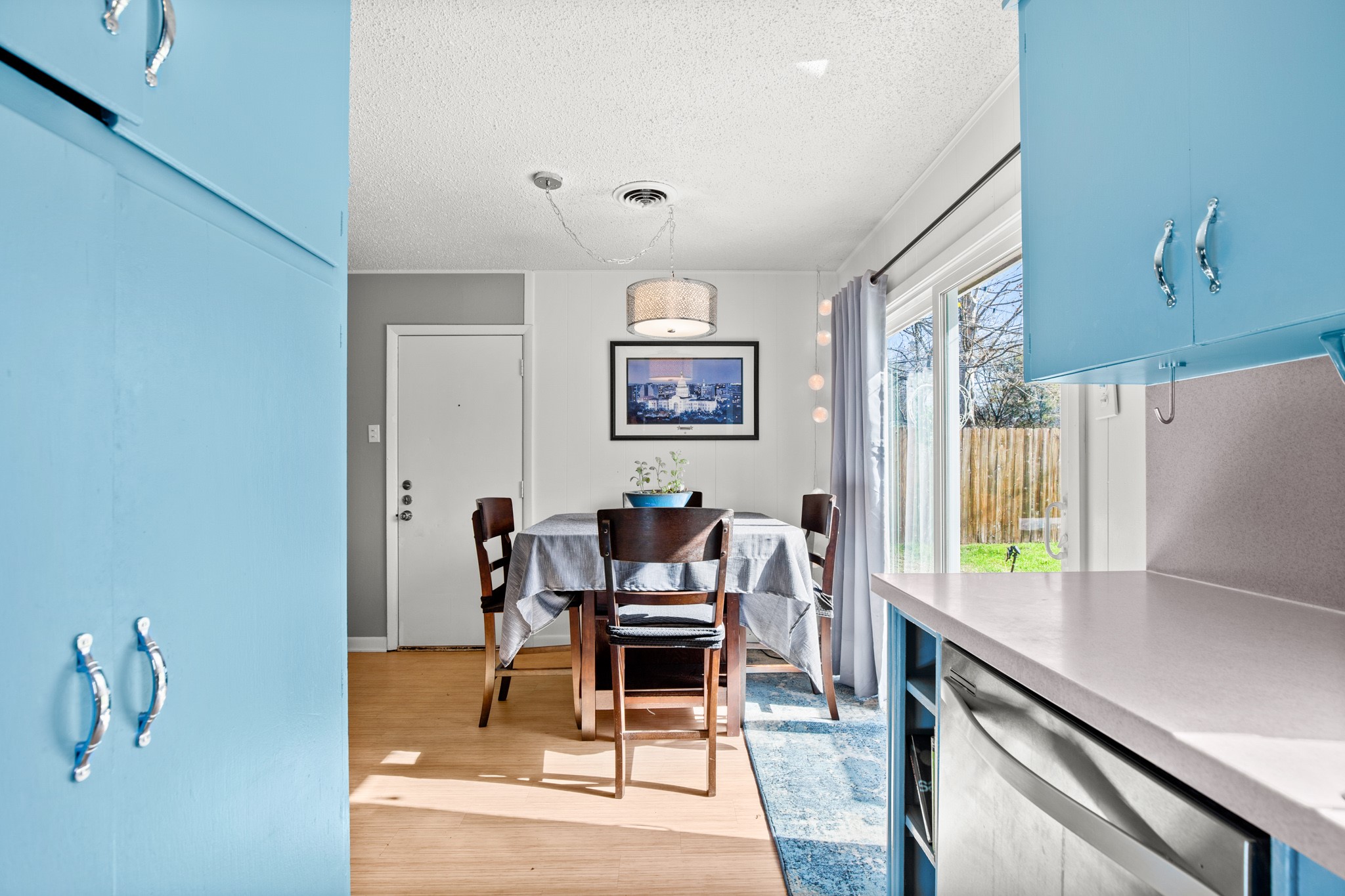 6907 Miranda Drive Austin, TX 78752 - Photo 10 of 19