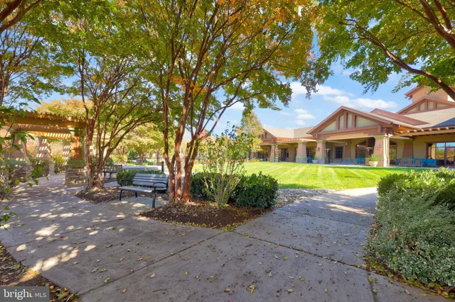 $639,900 | 5 Montauk Avenue, Fredericksburg, VA 22406