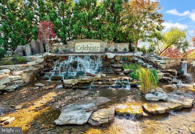 $639,900 | 5 Montauk Avenue, Fredericksburg, VA 22406