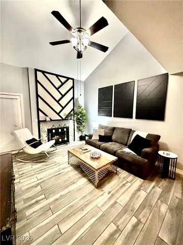 $2,495 | 2700 Lodestone Drive, Unit 2700, Las Vegas, NV 89117