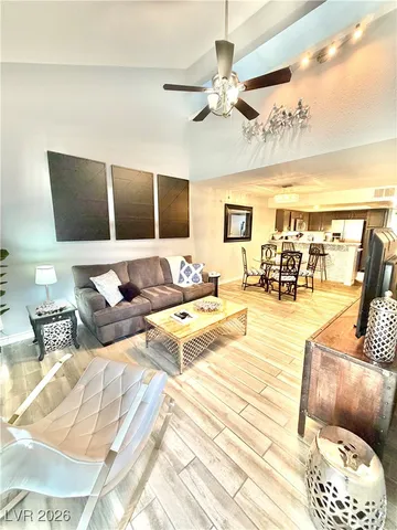 $2,495 | 2700 Lodestone Drive, Unit 2700, Las Vegas, NV 89117