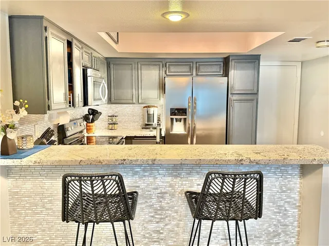 $2,495 | 2700 Lodestone Drive, Unit 2700, Las Vegas, NV 89117