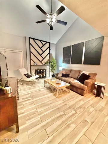 $2,495 | 2700 Lodestone Drive, Unit 2700, Las Vegas, NV 89117