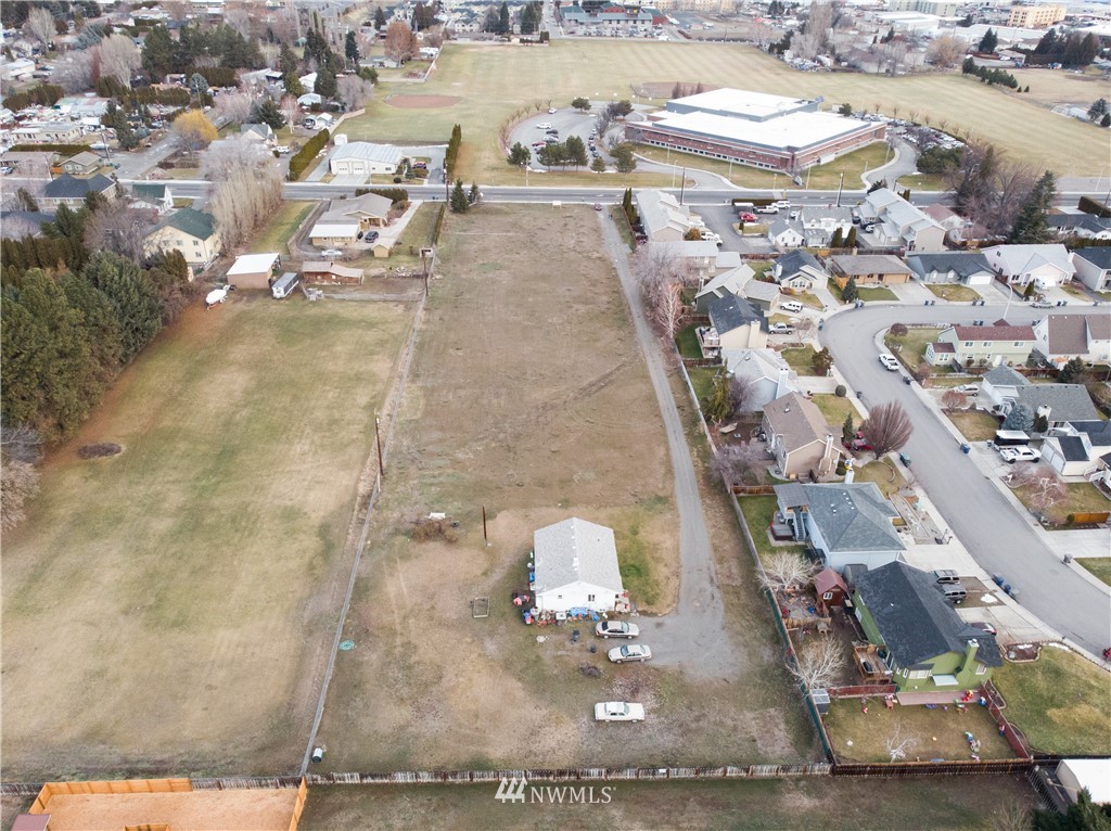 1415 Maple Street Wenatchee, WA 98801 - Photo 5 of 12