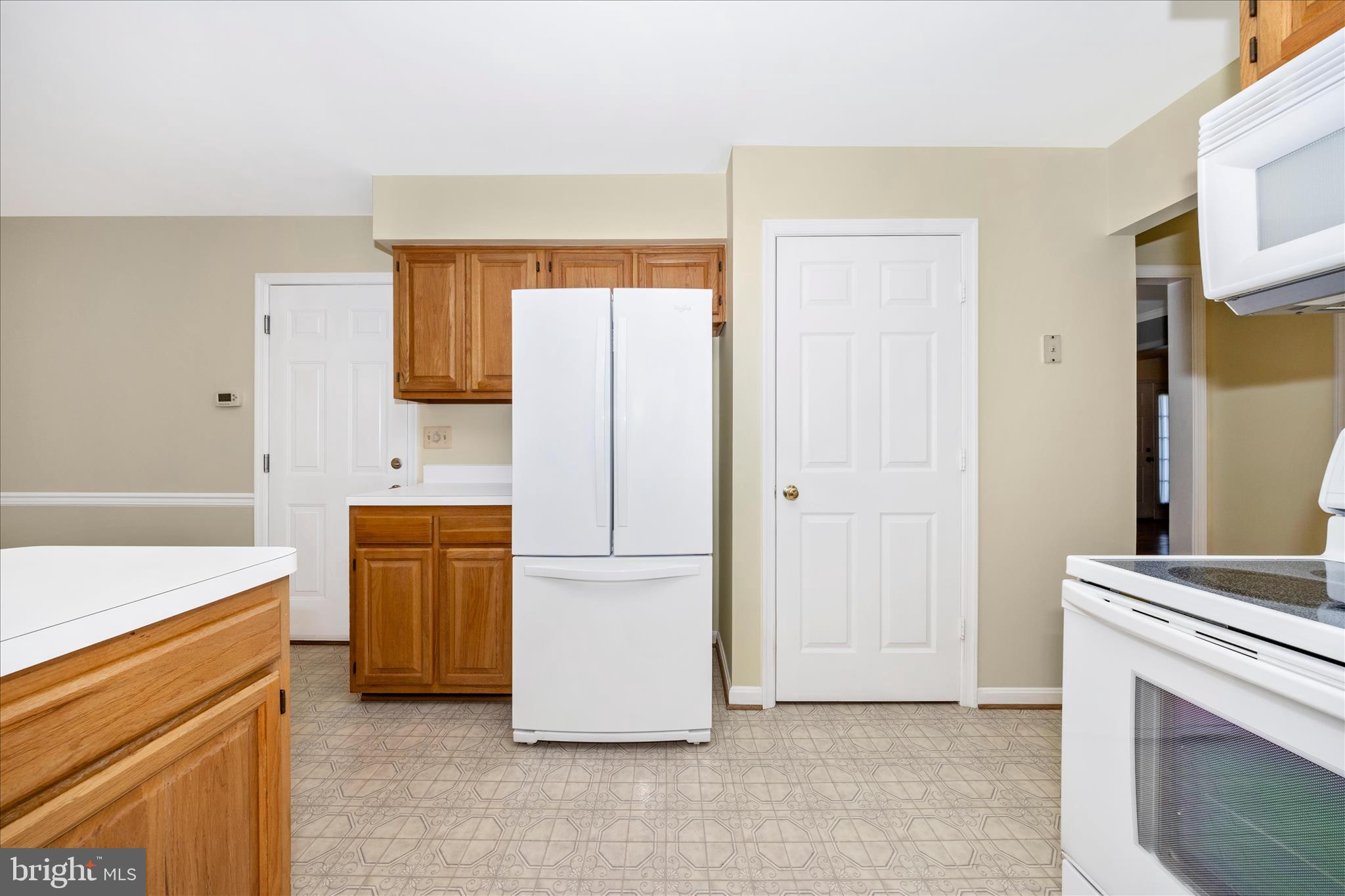 91 Prides Crossing Shenandoah Junction, WV 25442 - Photo 20 of 67 Kitchen
