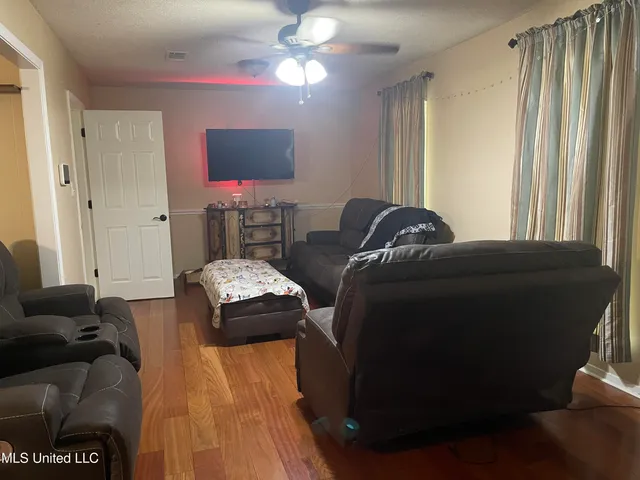 $163,000 | 1827 Teakwood Drive, Jackson, MS 39212