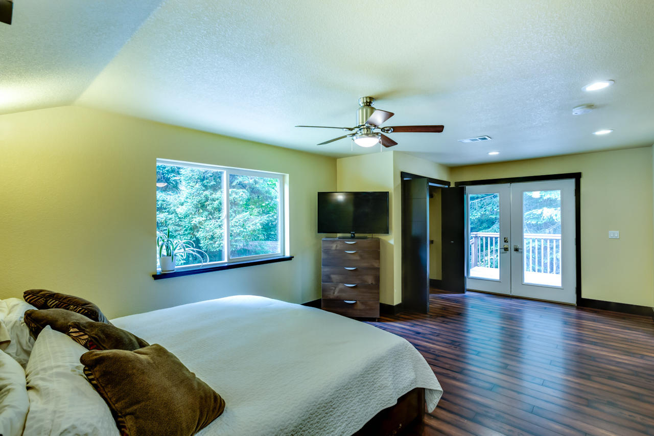 5028 South Quarry Road Bayside, CA 95524 - Photo 41 of 79 40