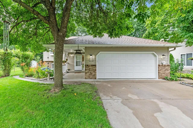 $325,000 | 809 3rd Avenue North, Sartell, MN 56377