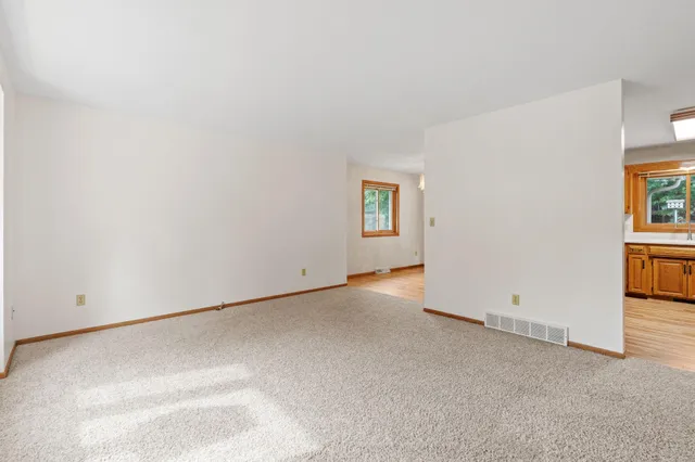 $325,000 | 809 3rd Avenue North, Sartell, MN 56377