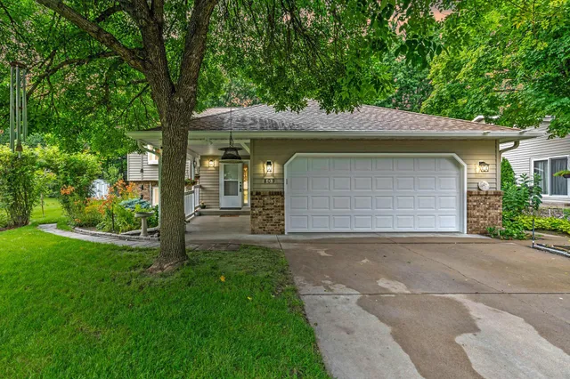 $325,000 | 809 3rd Avenue North, Sartell, MN 56377