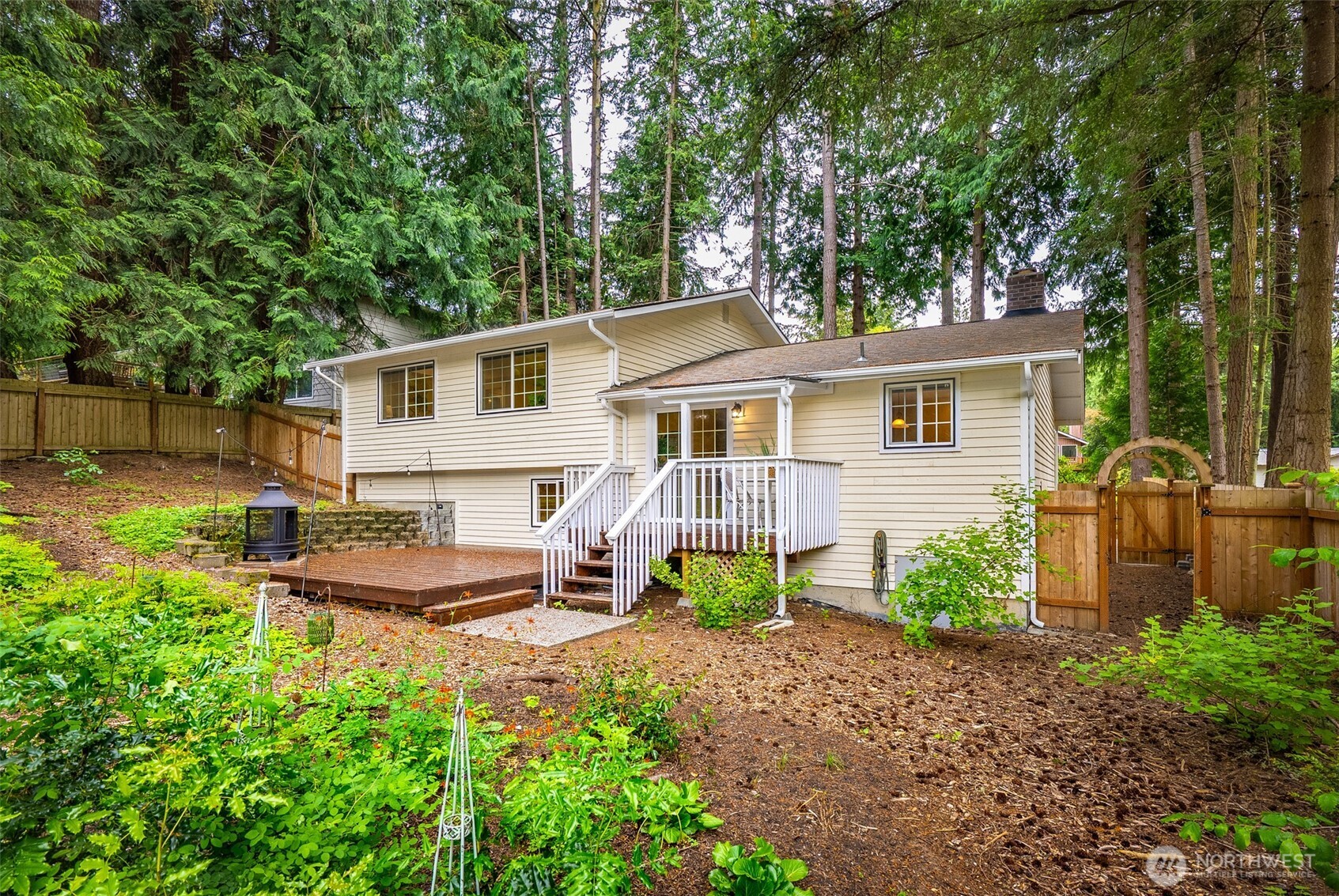 2873 Hi Crest Road Langley, WA 98260 - Photo 17 of 27
