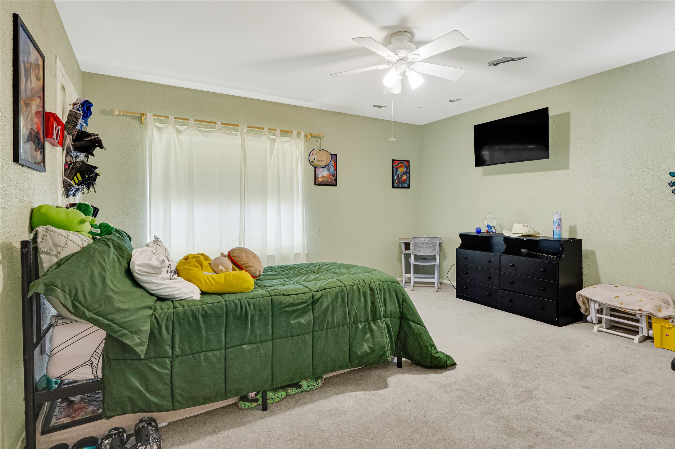 23419 Bayleaf Drive Spring, TX 77373 - Photo 12 of 23 1 of 3 upstairs bedrooms.