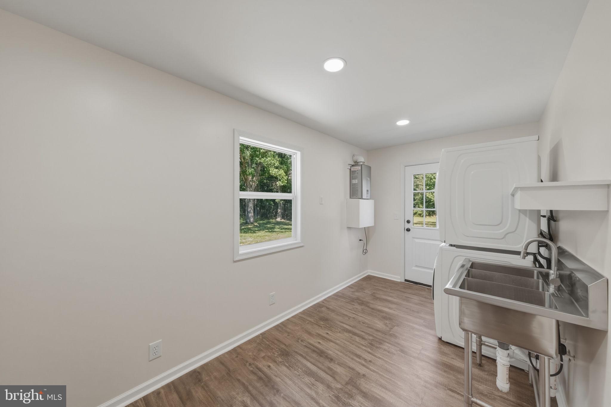 2426 Hampton Hall Road Callao, VA 22435 - Photo 26 of 41 Mudroom