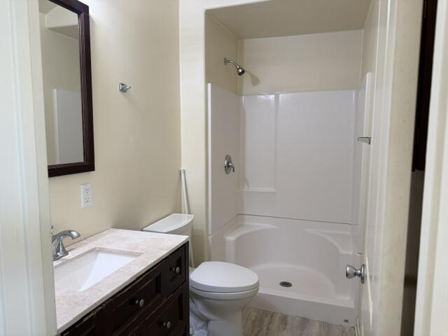5587 Cathedral Oaks Road Santa Barbara, CA 93111 - Photo 31 of 33 CO Inlaw Bath