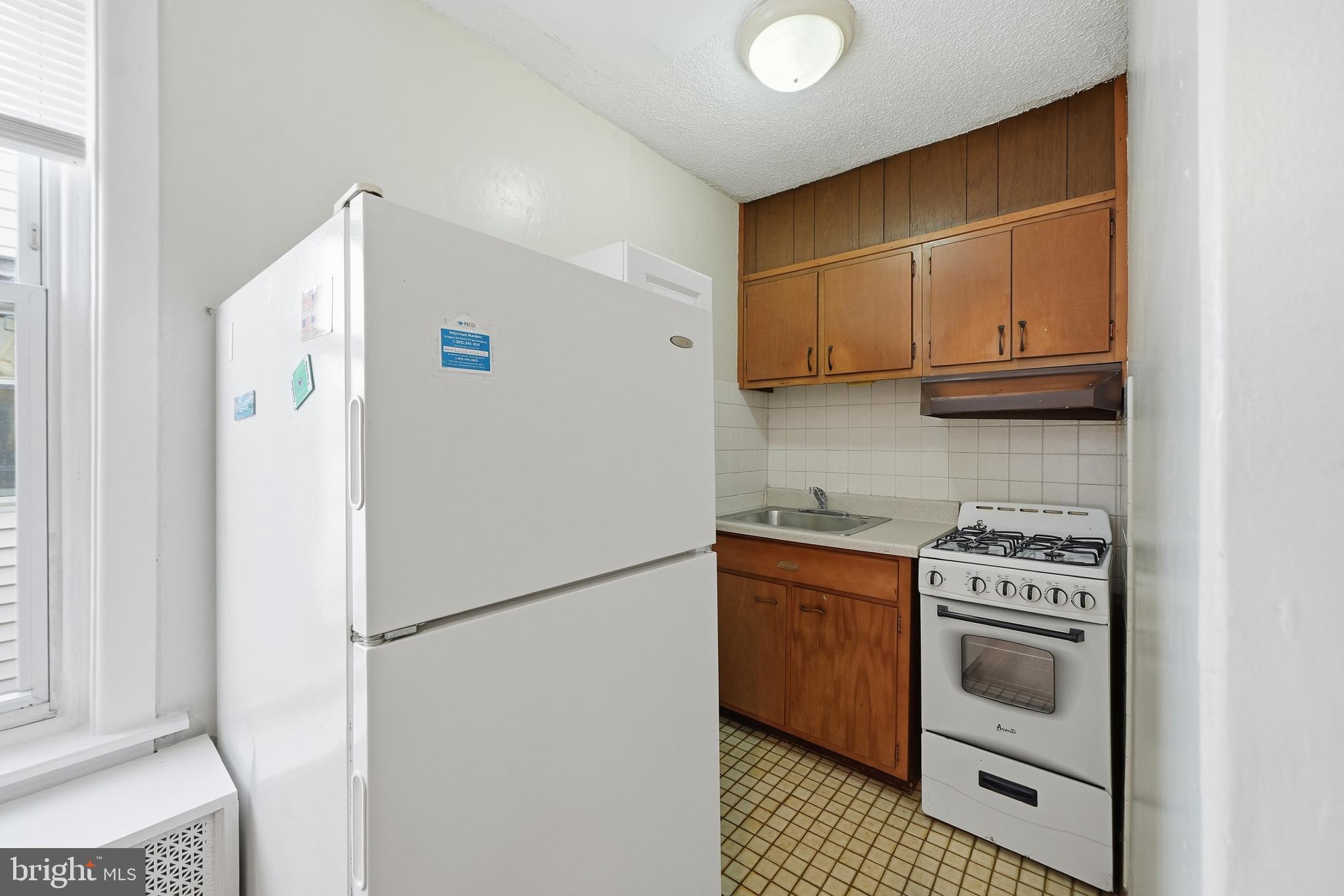 1934 South 13th Street, Unit 2R Philadelphia, PA 19148 - Photo 6 of 12