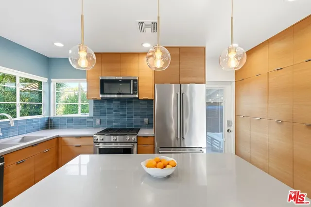 $1,999,000 | 12420 Barbara Avenue, Los Angeles, CA 90066