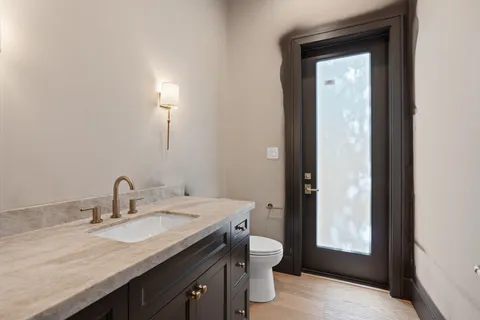 $2,950,000 | 8320 Cedarspur Drive, Houston, TX 77055