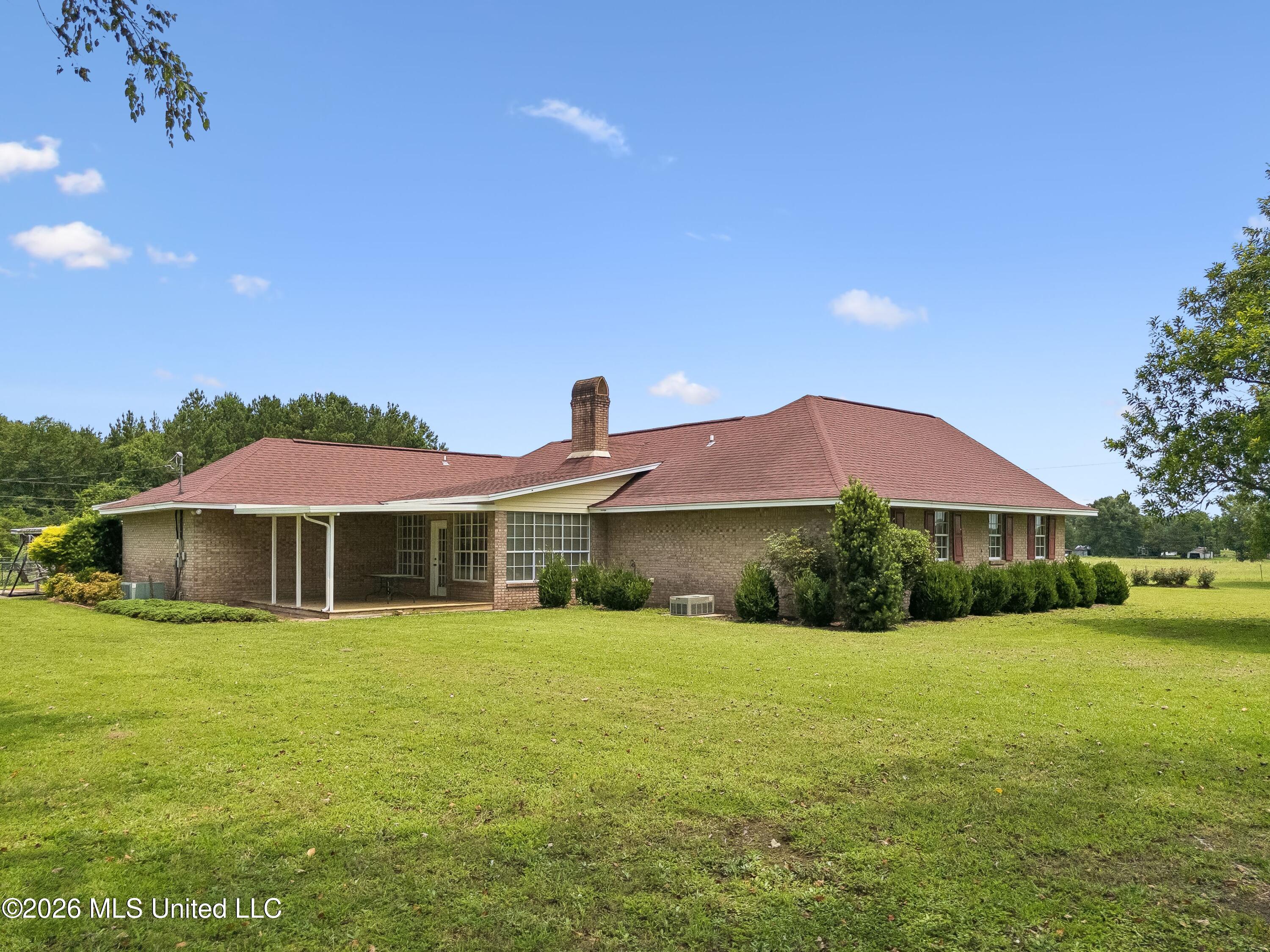 369 Ovett Moselle Road Moselle, MS 39459 - Photo 10 of 29 pj1601-job-gallery-2b5ff0c2ffe2