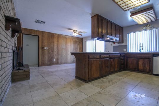 220 South Forest Knoll Street Ridgecrest, CA 93555 - Photo 9 of 33 Gallery Image 9