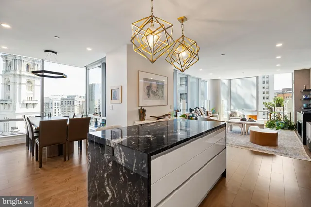 $1,550,000 | 1414 South Penn Square, Unit 22B, Philadelphia, PA 19102