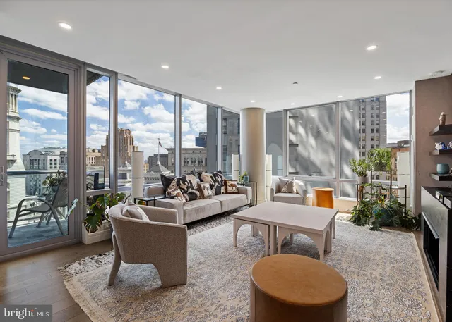 $1,550,000 | 1414 South Penn Square, Unit 22B, Philadelphia, PA 19102
