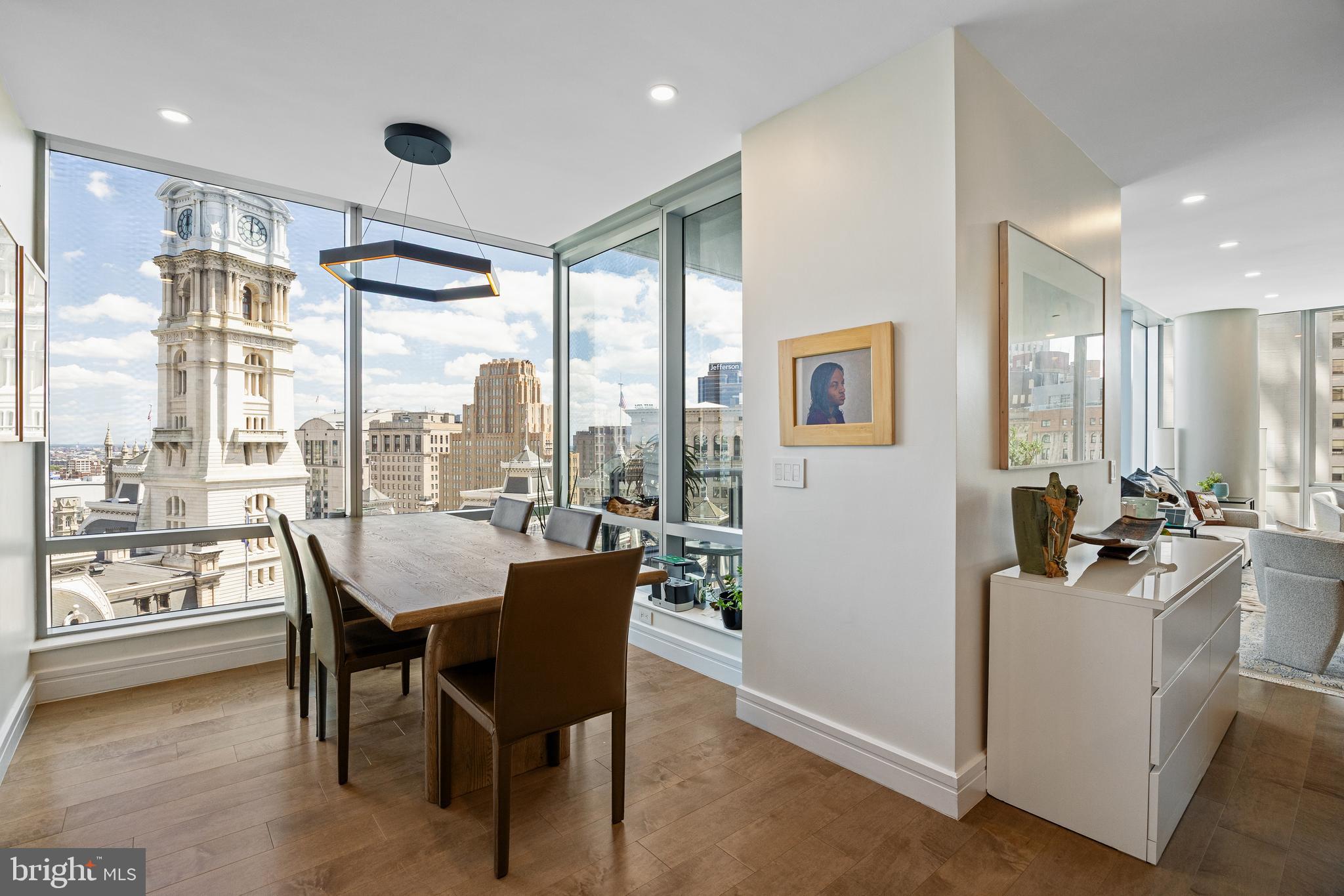 1414 South Penn Square, Unit 22B Philadelphia, PA 19102 - Photo 32 of 37 Dining with Open floor plan, City Hall Views