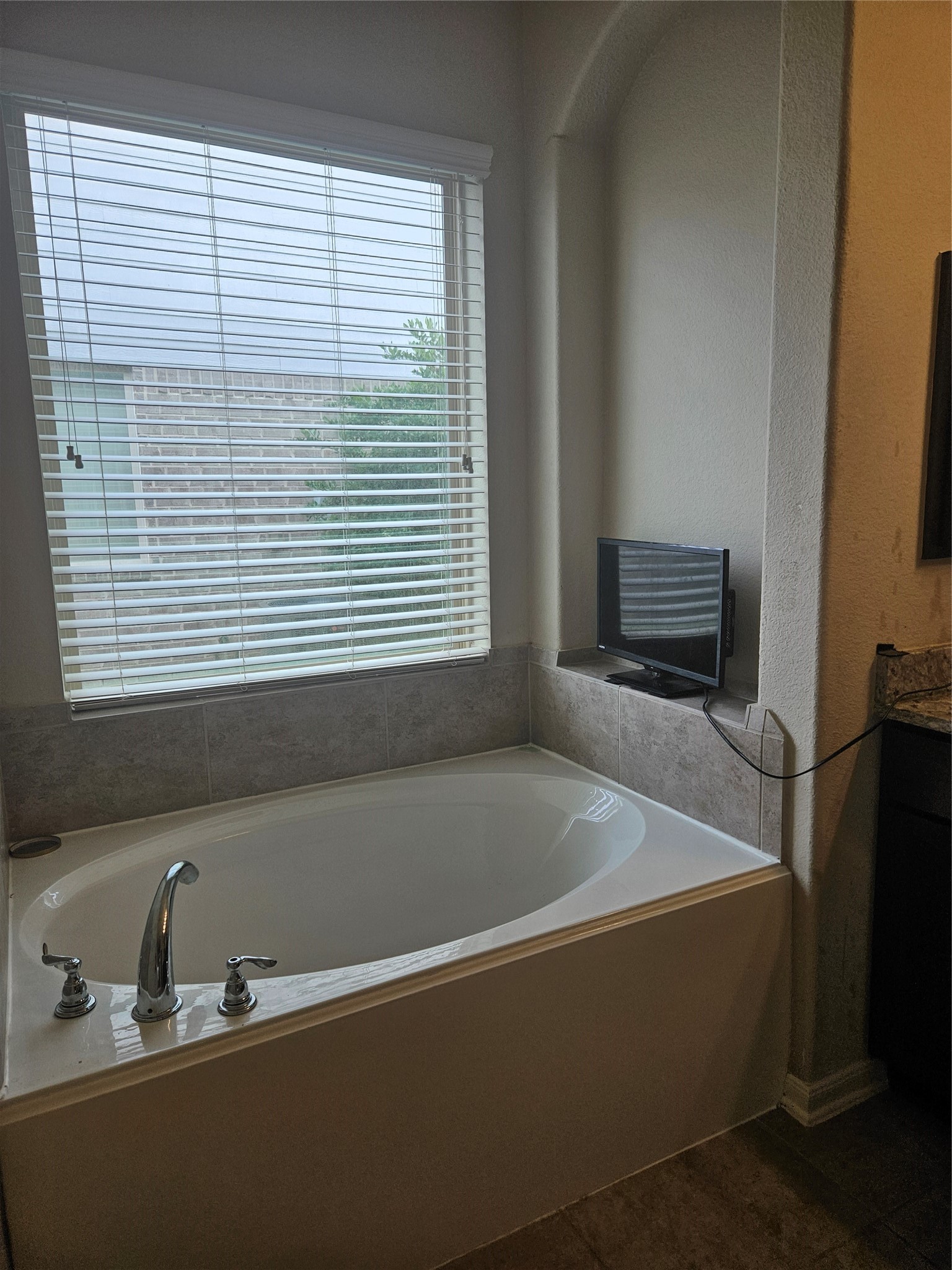 6411 Hunters Trace Lane Baytown, TX 77521 - Photo 16 of 23 Garden Tub in the Primary Bathroom.