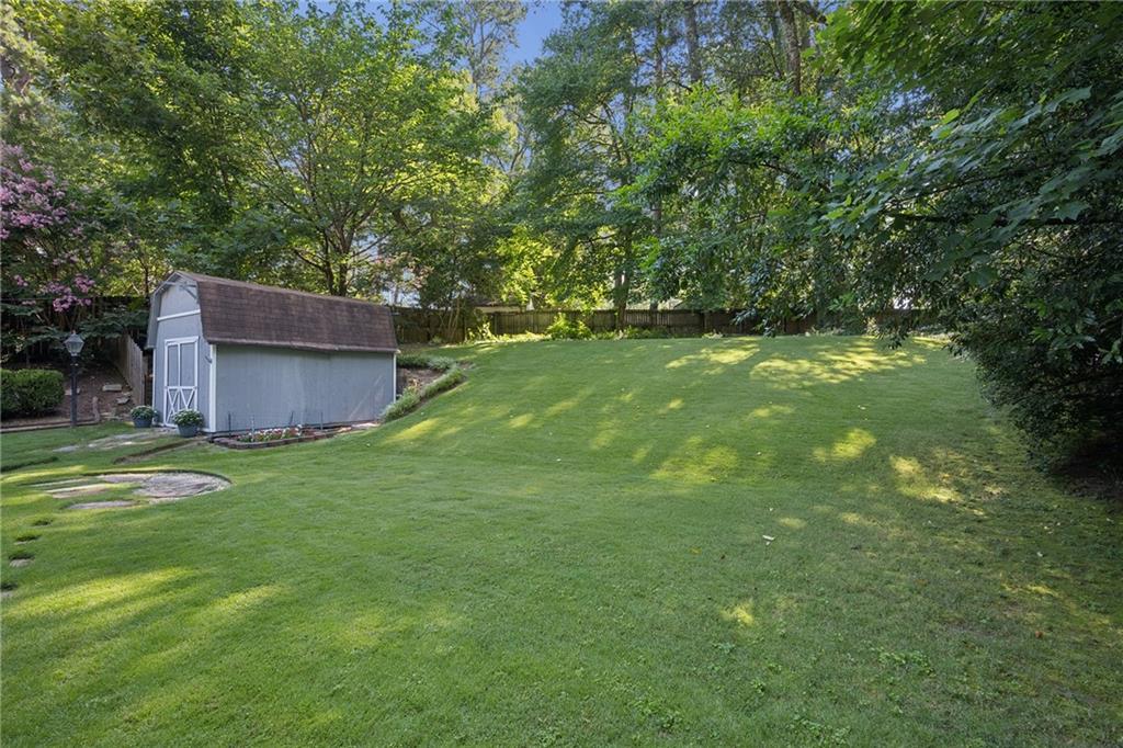 2201 Fairway Circle Northeast Brookhaven, GA 30319 - Photo 35 of 45