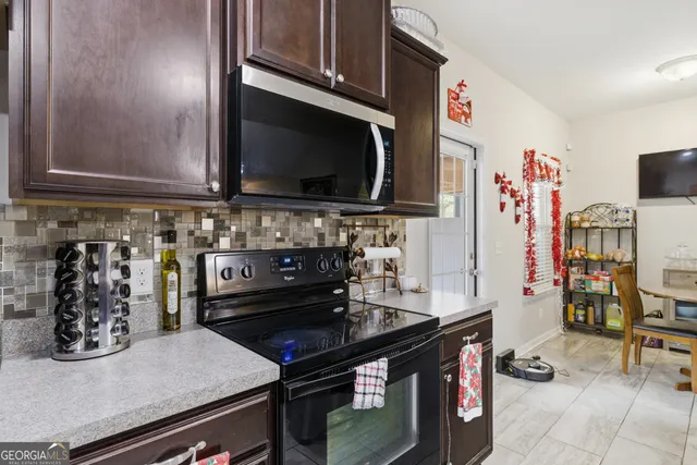 $304,000 | 351 Owens Street Northeast, Ludowici, GA 31316