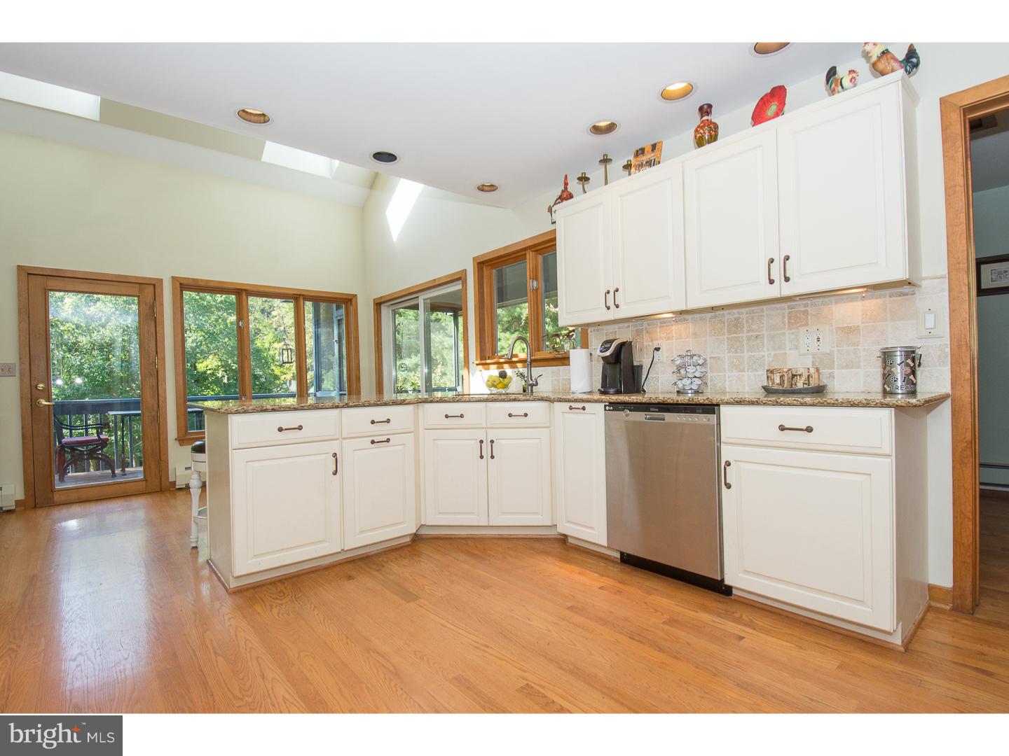280 South Ridley Creek Road Media, PA 19063 - Photo 6 of 25 Kitchen