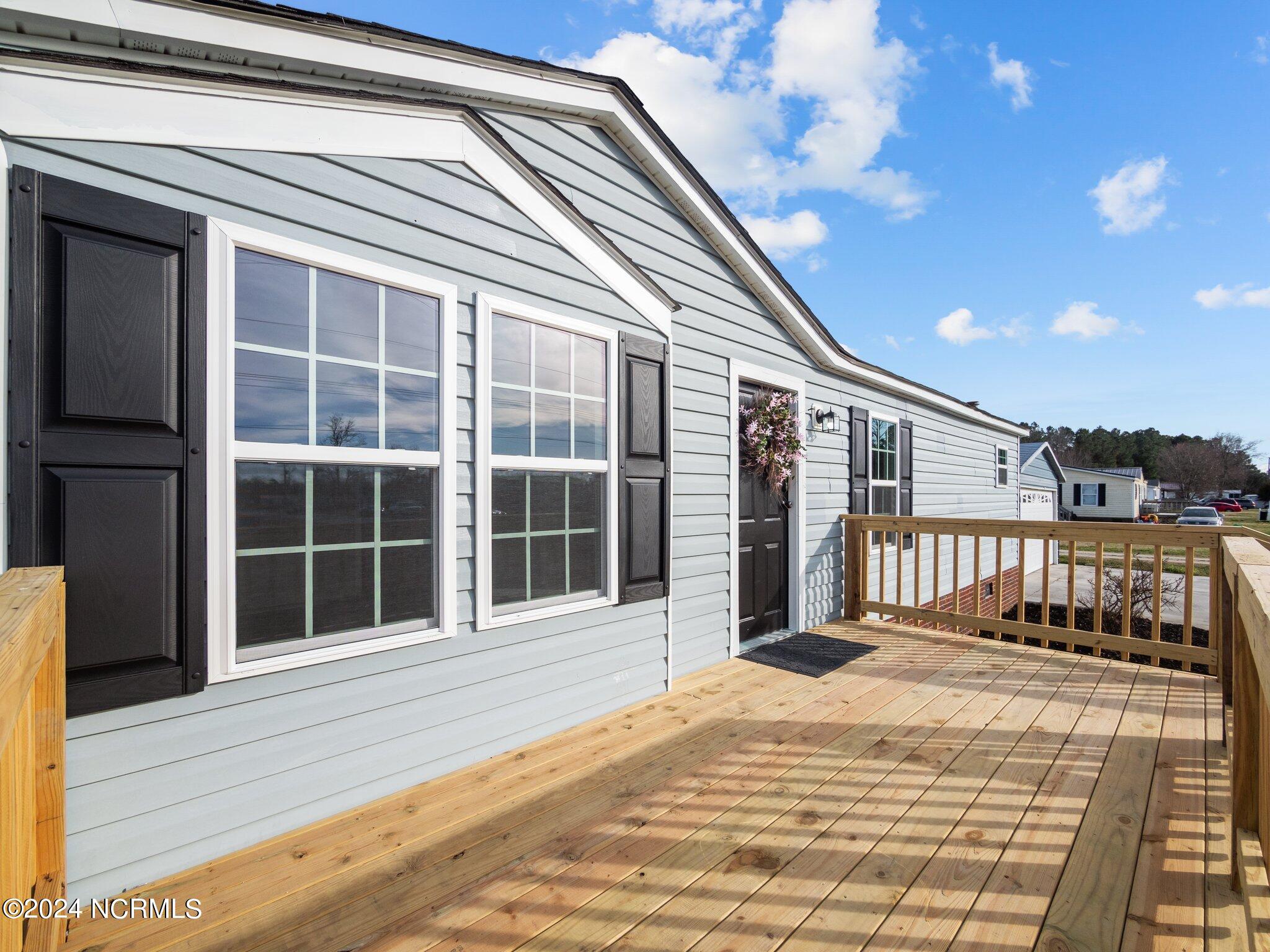 1105 Haw Branch Road Beulaville, NC 28518 - Photo 4 of 50 4-web-or-mls-04