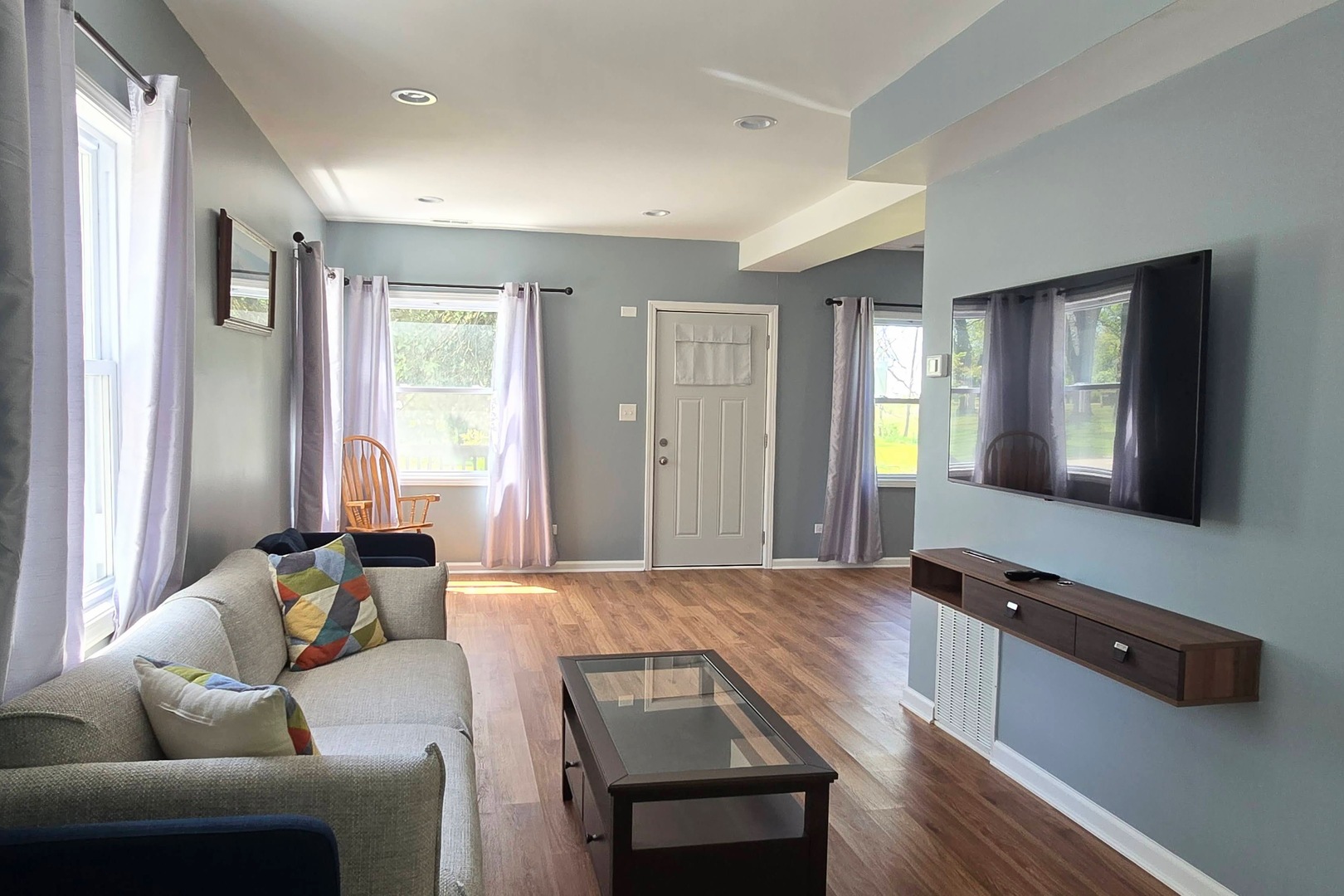 15018 West Russell Road Zion, IL 60099 - Photo 6 of 30
