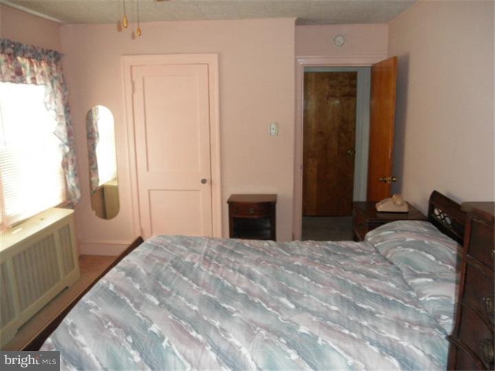 2428 Hollis Road Havertown, PA 19083 - Photo 12 of 20 Bedroom - Main