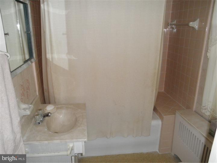 2428 Hollis Road Havertown, PA 19083 - Photo 15 of 20 Bathroom