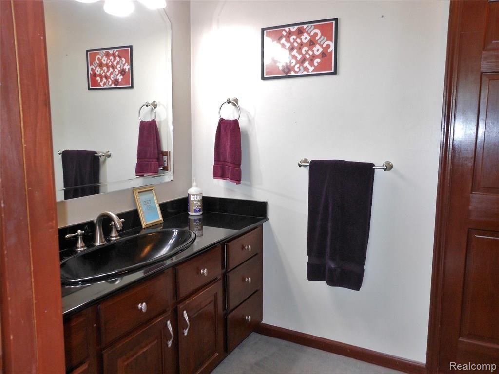 7449 Brewer Road Flint, MI 48507 - Photo 27 of 44 DSCN7055.JPG