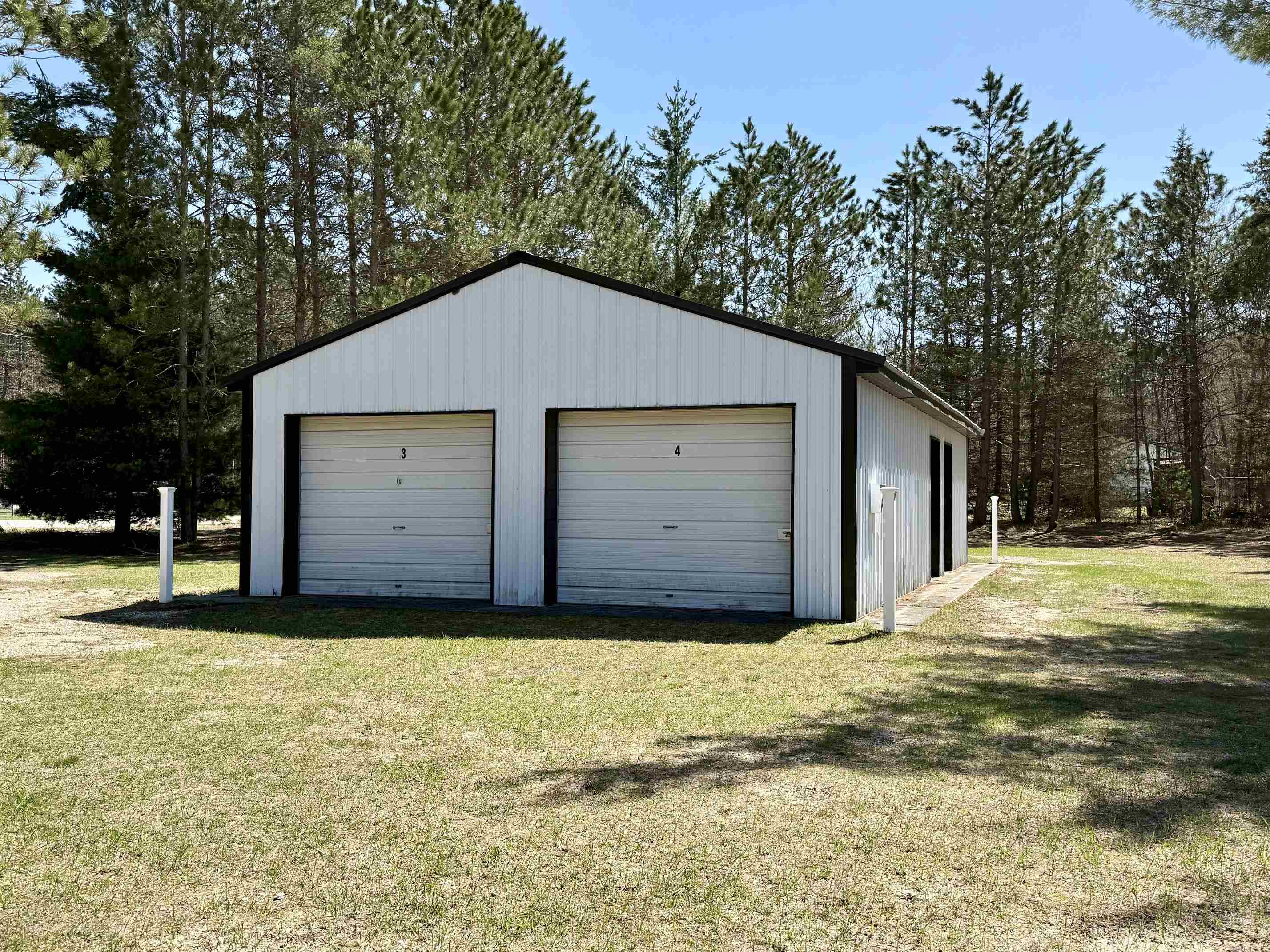 3044 South 29 Road Cadillac, MI 49601 - Photo 1 of 11